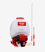 Hvilket beskyttelsesudstyr kræves, når du betjener benzin-haveredskaber?